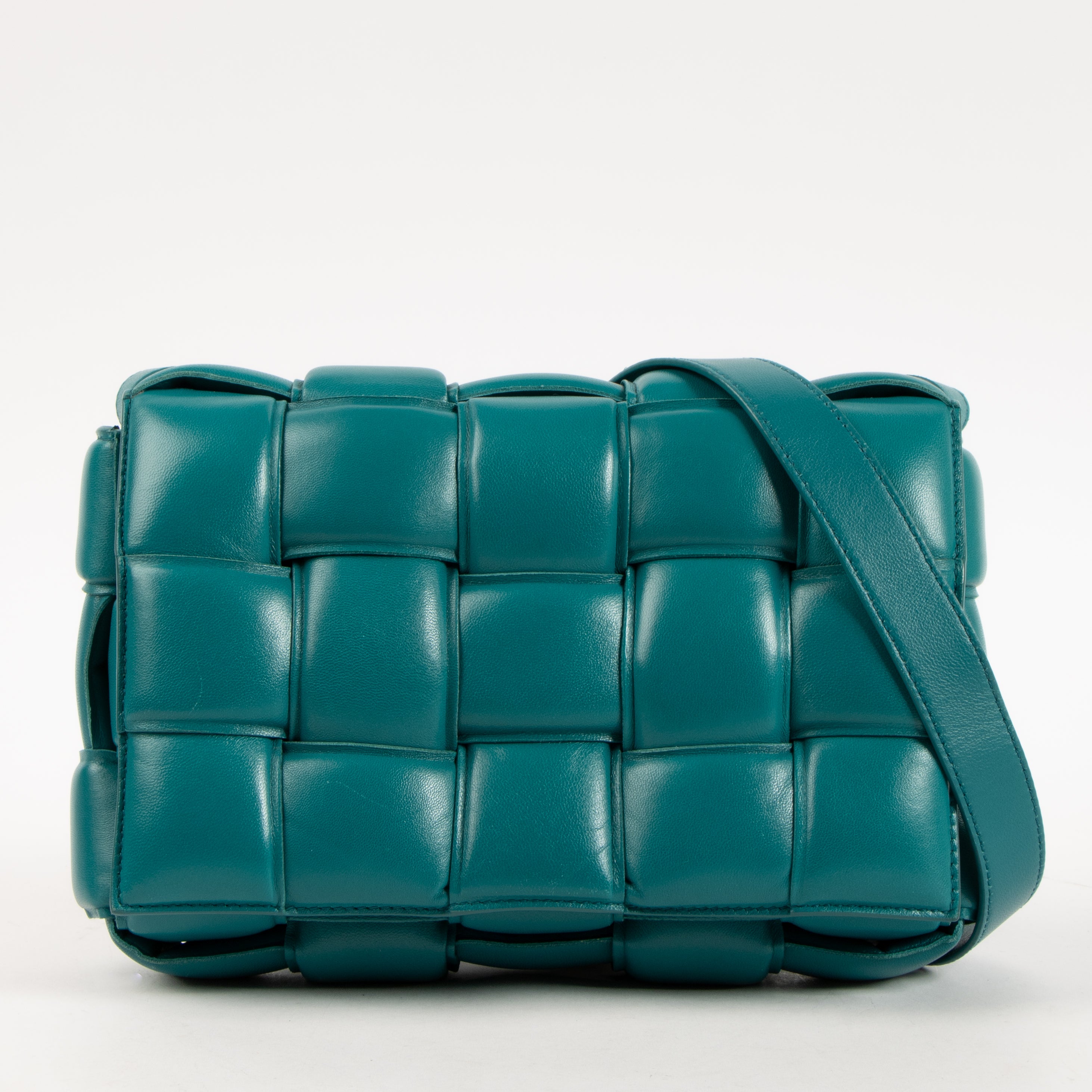 Bottega Veneta Turquoise Lambskin Padded Cassette Bag – Labellov