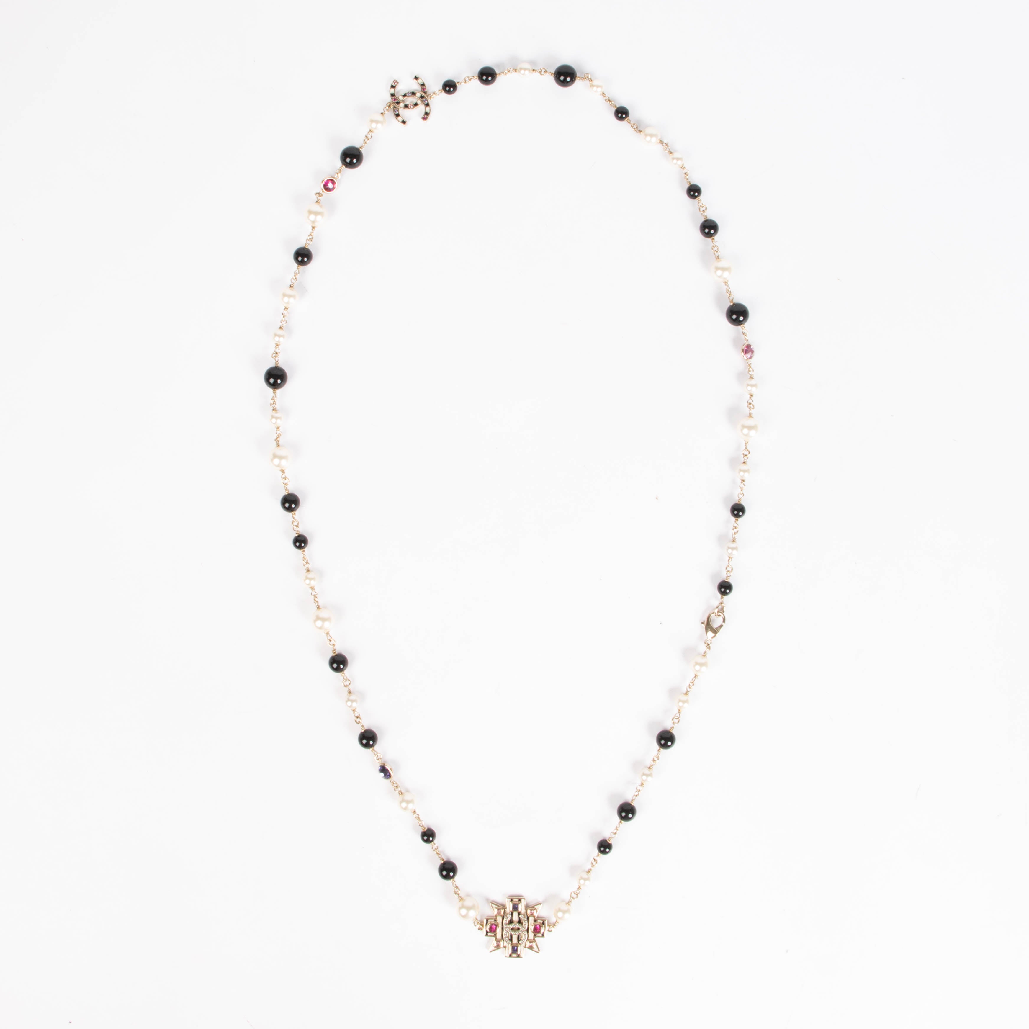 Chanel 18A Paris-Hamburg Fantasy Pearl Long Necklace – Labellov