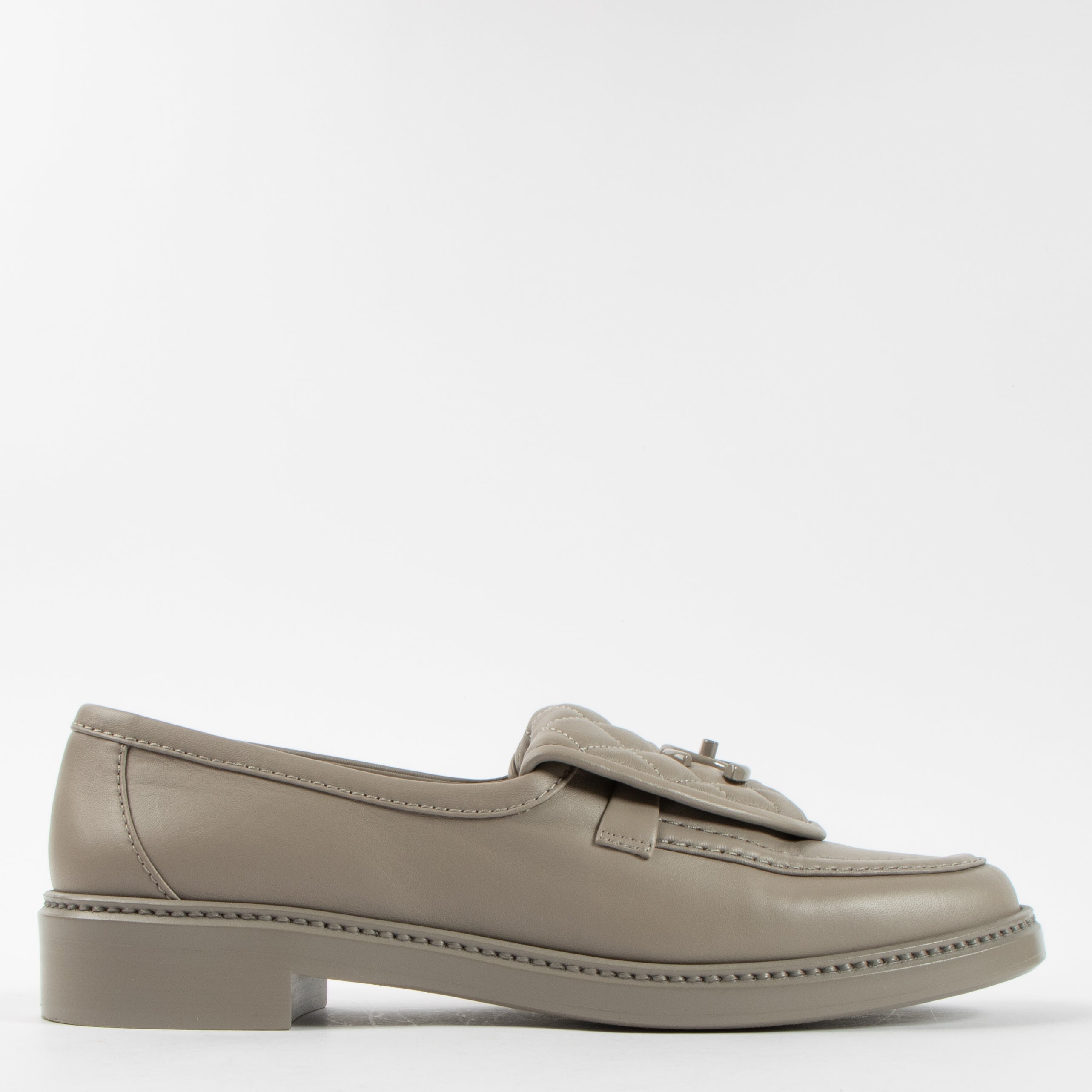 Chanel Grey Loafers Size: 40.5 – Labellov