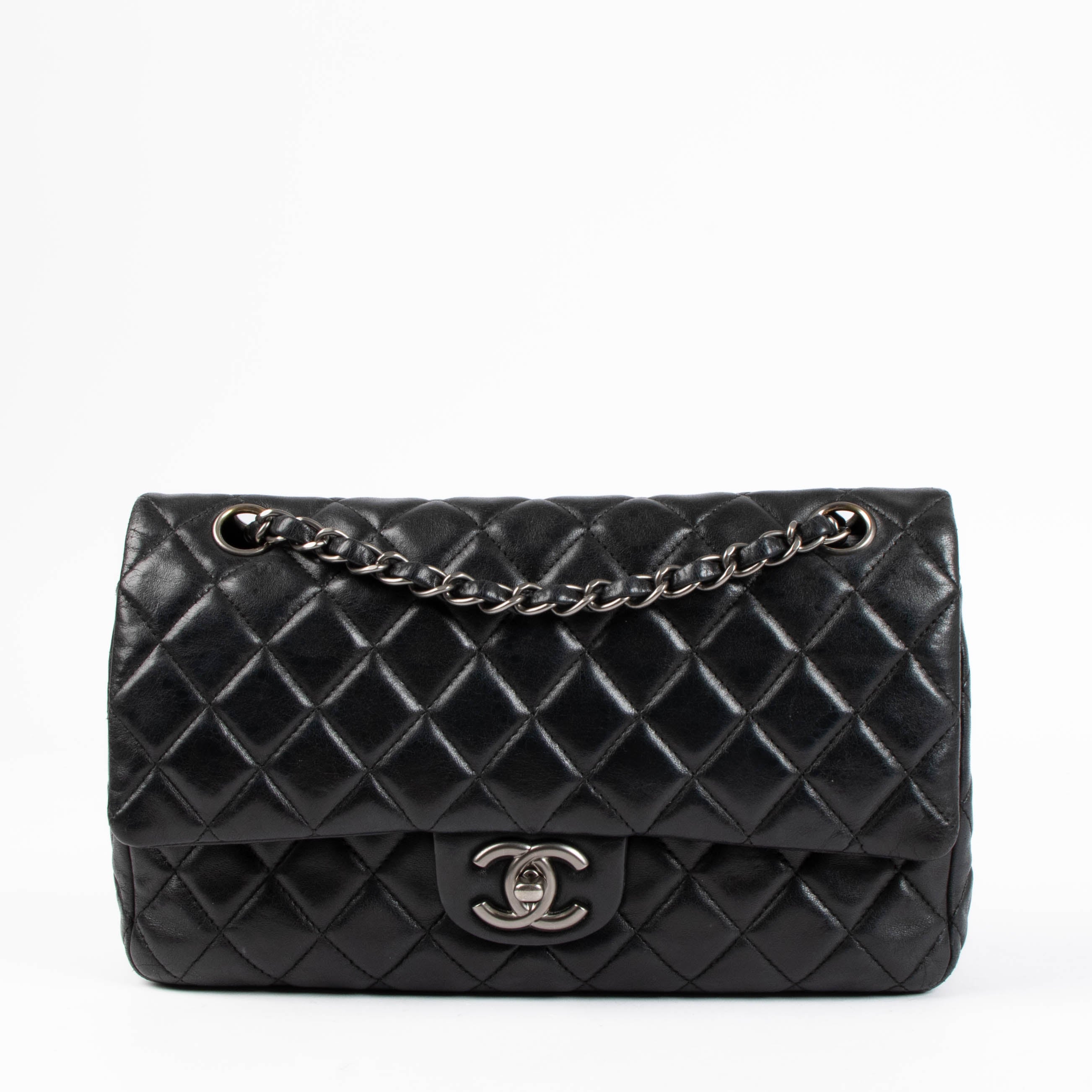 Chanel Black Medium Lambskin Flap Bag RHW – Labellov