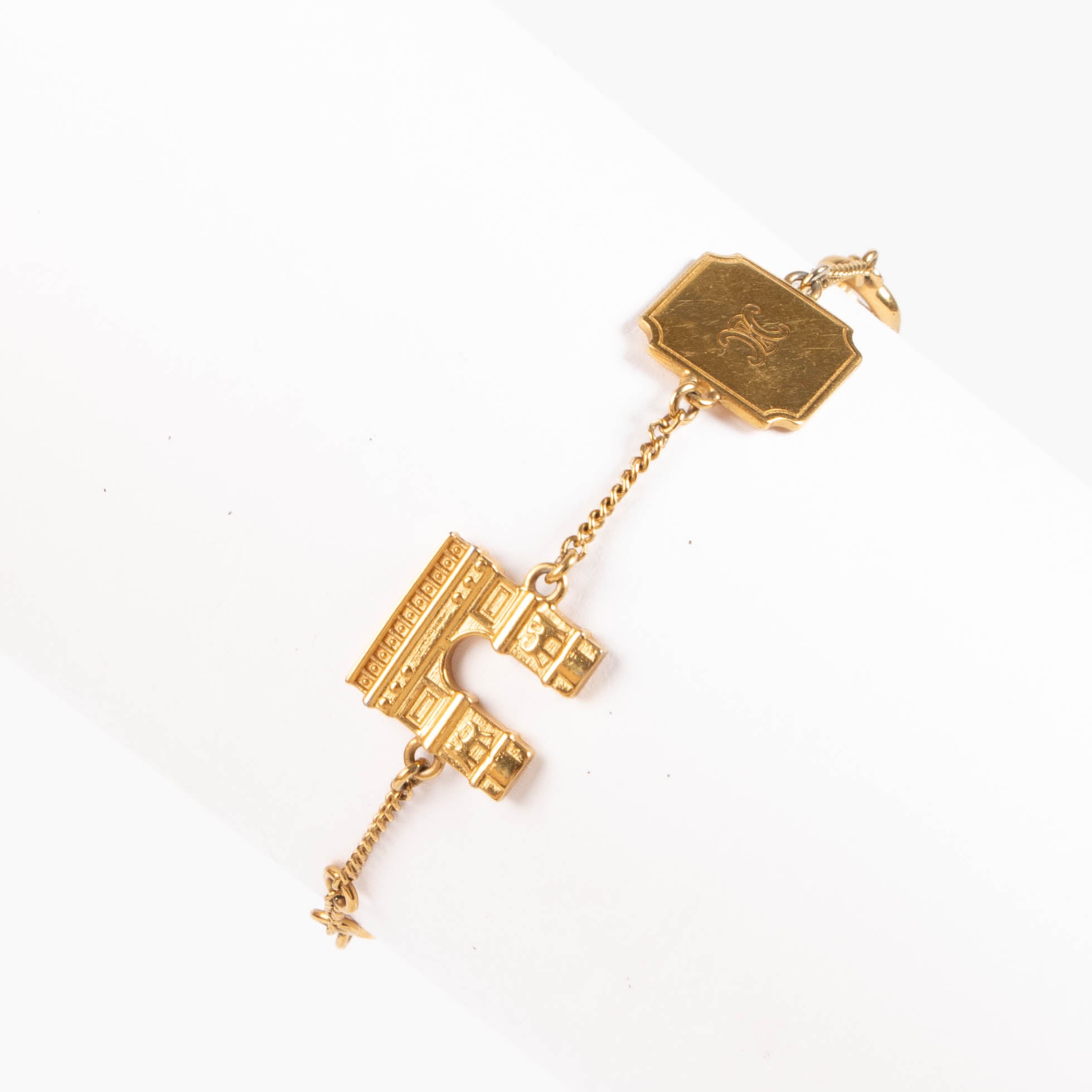 Celine Gold Maillon Triomphe Signature Bracelet – Labellov