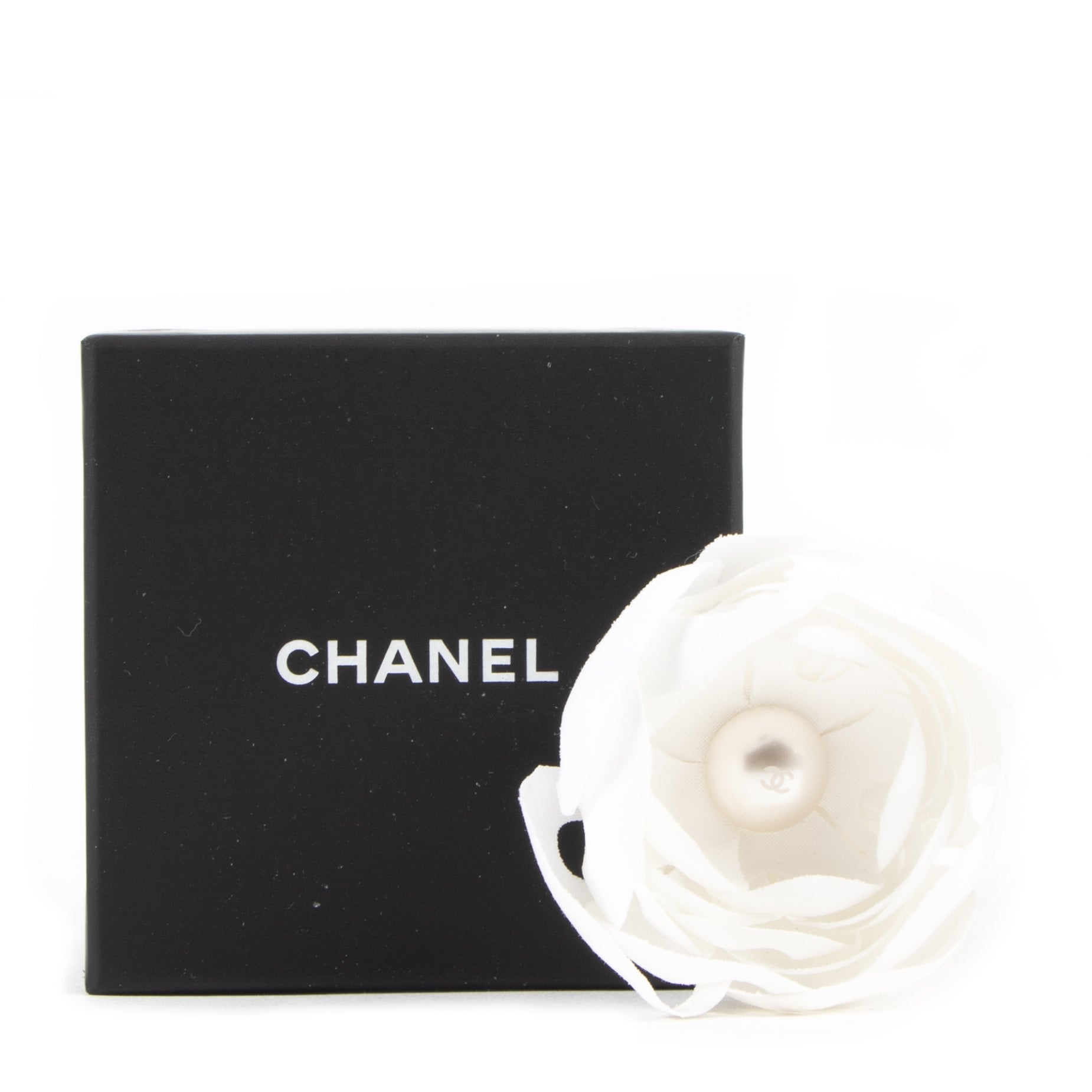Chanel White Camelia Flower Brooch – Labellov