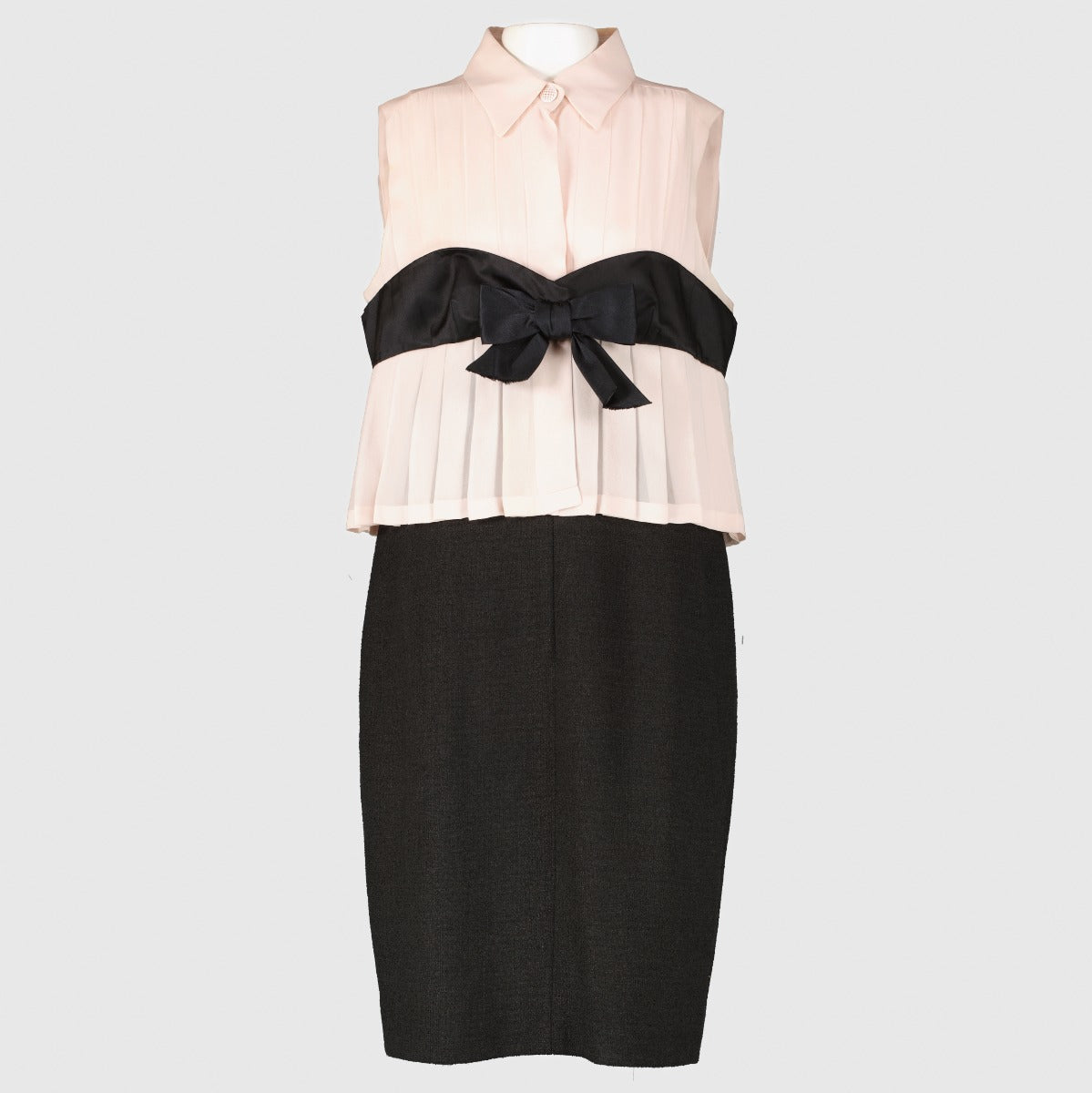 strapless open back dress Chanel 09P Pink Silk Bow Tweed Dress