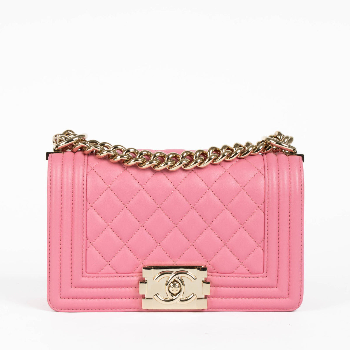 CHANEL Boy Chanel ショルダーバッグ ピンク Chanel Pink Calfskin Small Boy Chanel Bag – Labellov