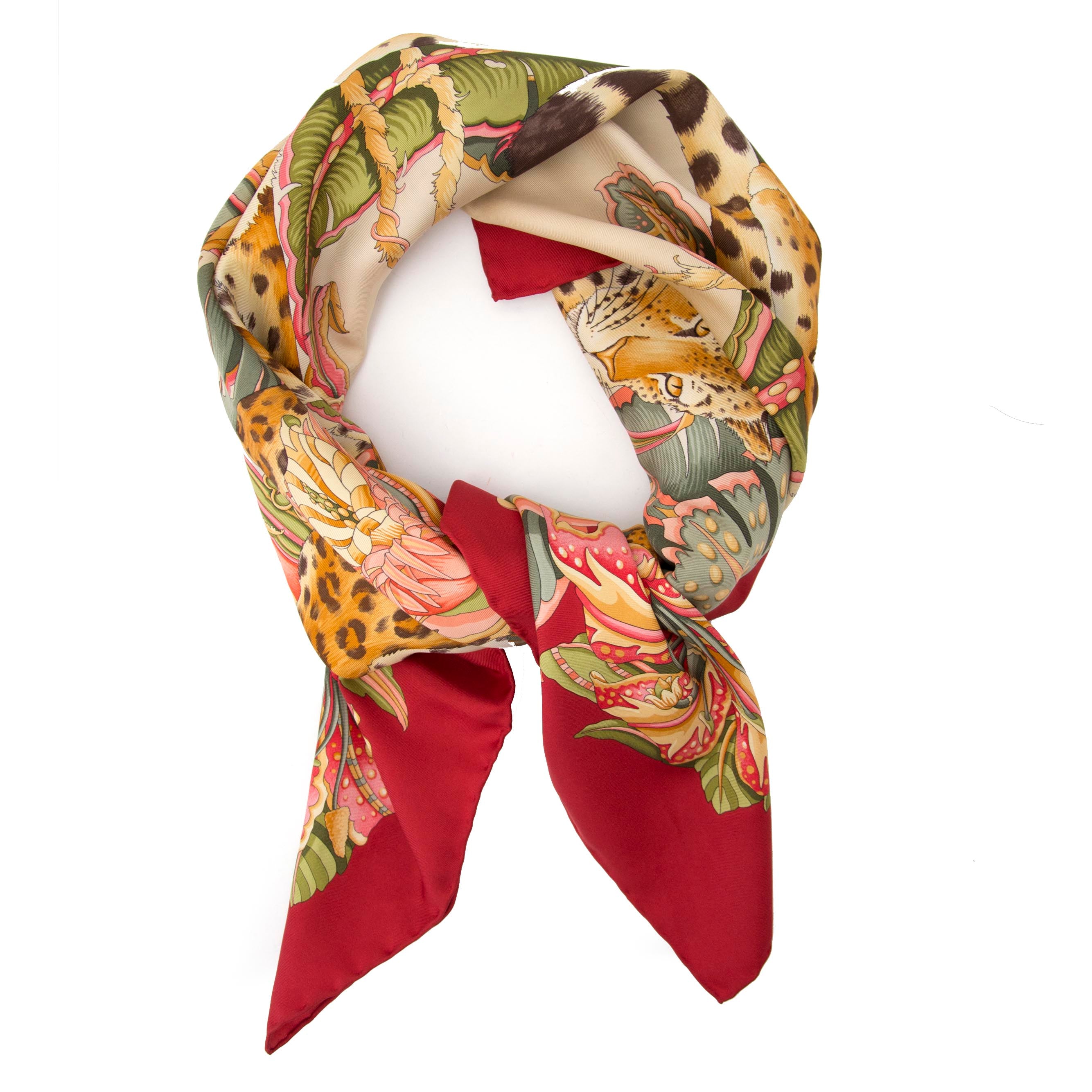 Salvatore Ferragamo　シルク100％　花柄ストール155×42 SALVATORE FERRAGAMO Black Red Floral Silk Scarf Shawl – Sui