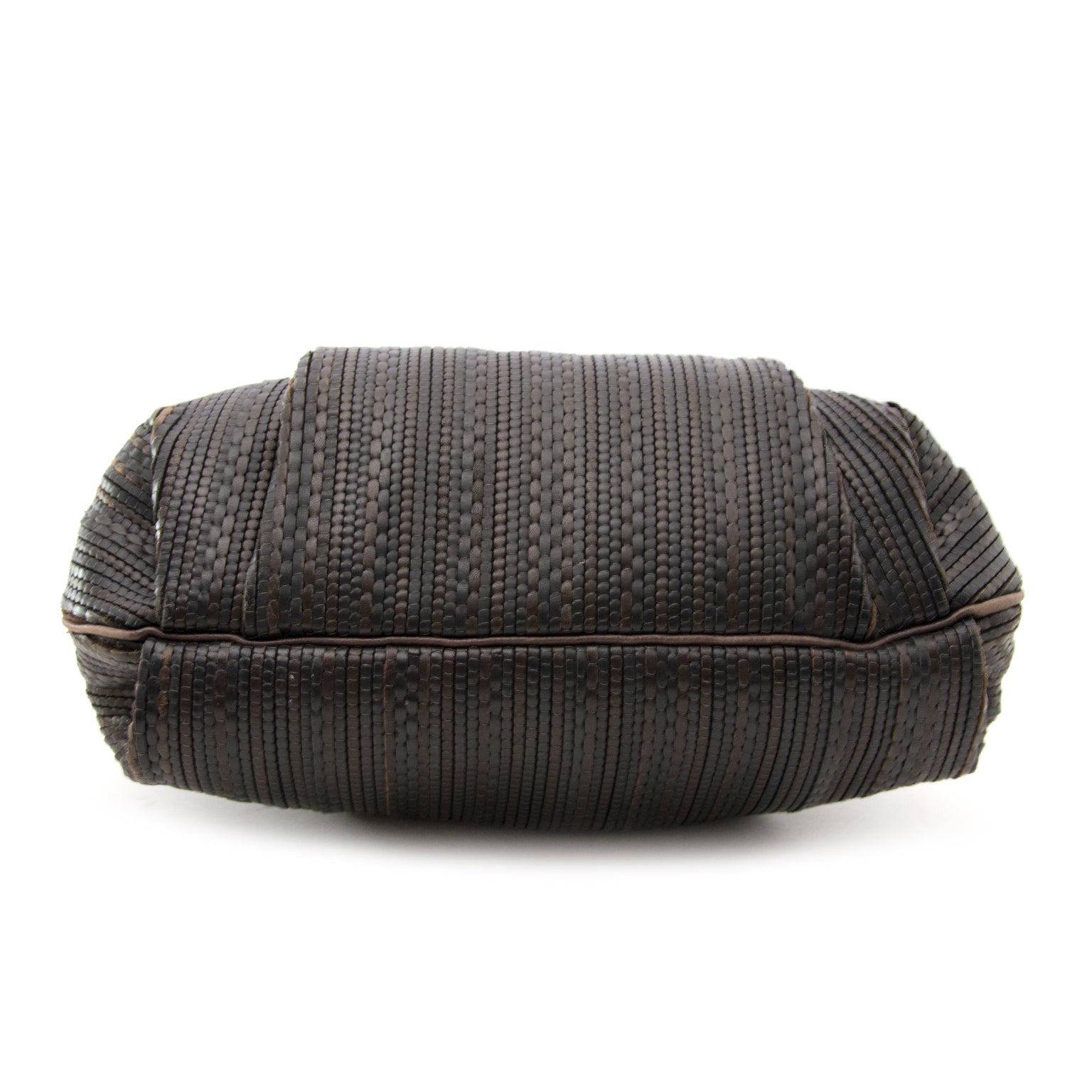 Koop nu veilig een echte Delvaux Faust op www.labellov.com aan de beste prijs en veilig.
