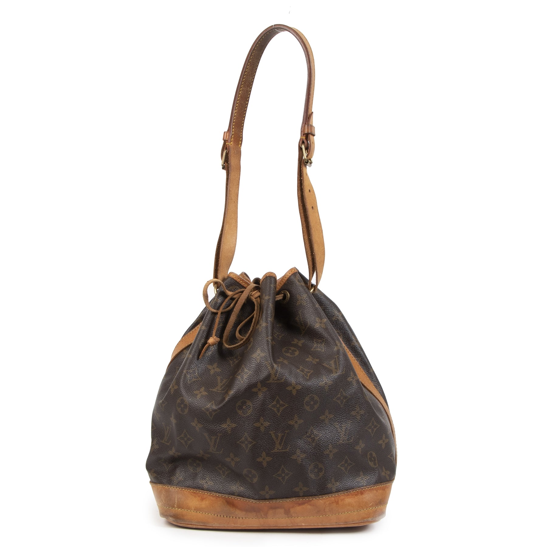Authentic secondhand Louis Vuitton Monogram Noé Bucket Bag designer bags accessories clothing shoes luxury vintage webshop safe secure online shopping worldwide shipping fashion designer brands