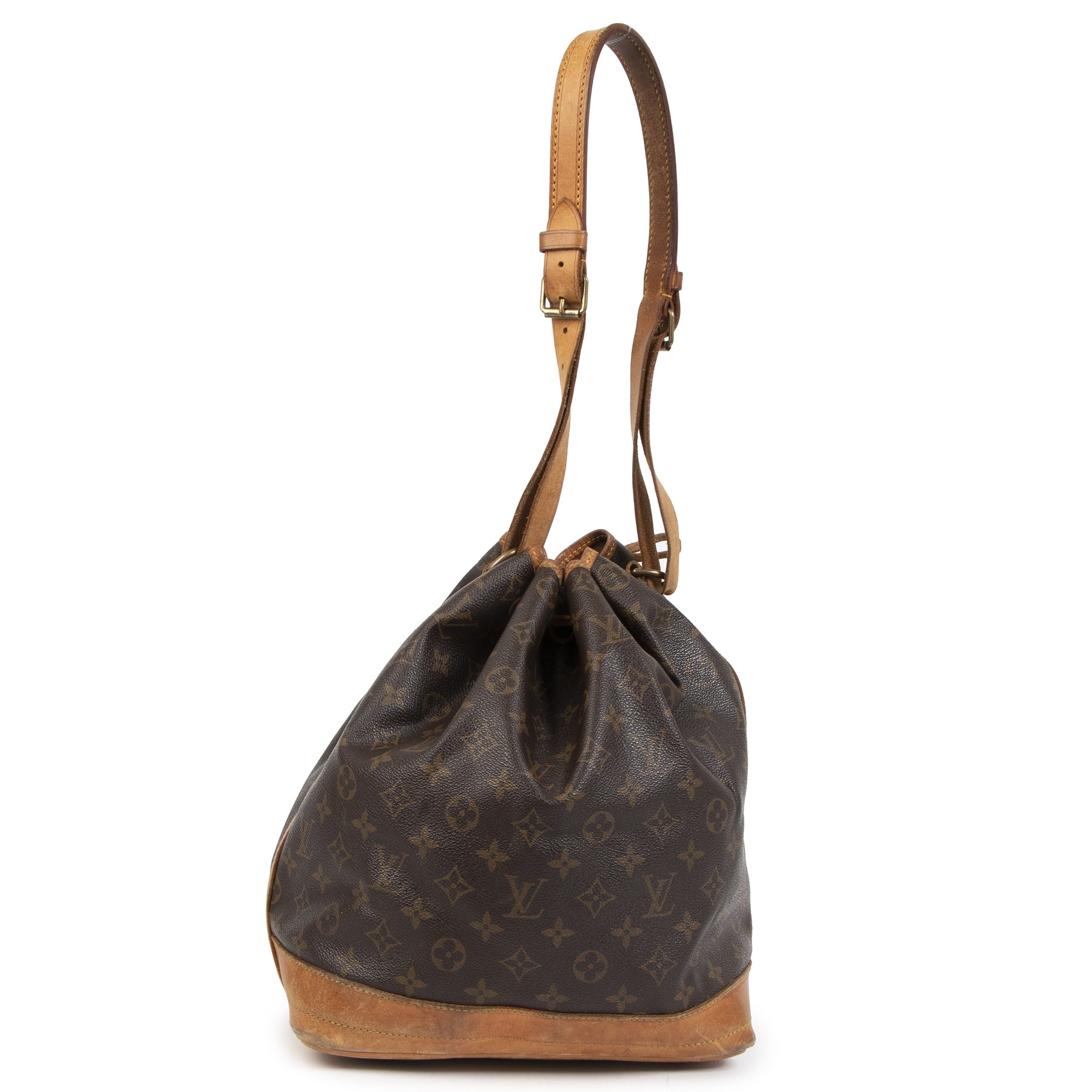 Authentic secondhand Louis Vuitton Monogram Noé Bucket Bag designer bags accessories clothing shoes luxury vintage webshop safe secure online shopping worldwide shipping fashion designer brands