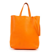 Shop safe online at Labellov in Antwerp this 100% authentic second hand Celine Orange Cabas Shoulder Bag