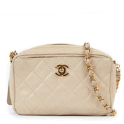 Shop safe online at Labellov in Antwerp this 100% authentic second hand Chanel Beige Quilted Leather Crossbody