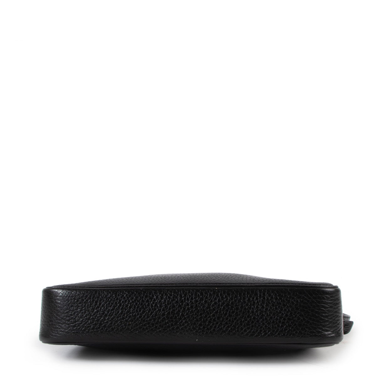 Shop safe online at Labellov in Antwerp this 100% authentic second hand Delvaux Black Pebbled Leather Fuiraire Crossbody Bag