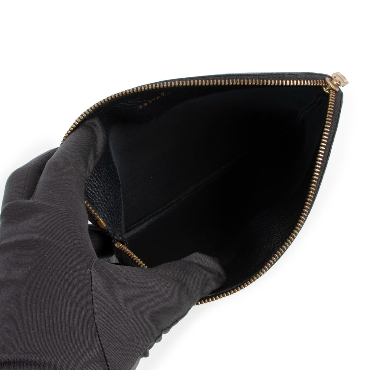Buy online an authentic second hand Delvaux Black Leather Pochette in good condition at labellov in Antwerp.