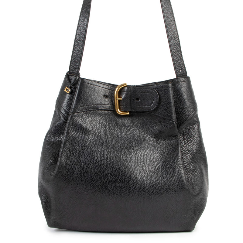Buy online an authentic second hand Delvaux Black Shoulder Bag in good conditio at Labellov in Antwerp.