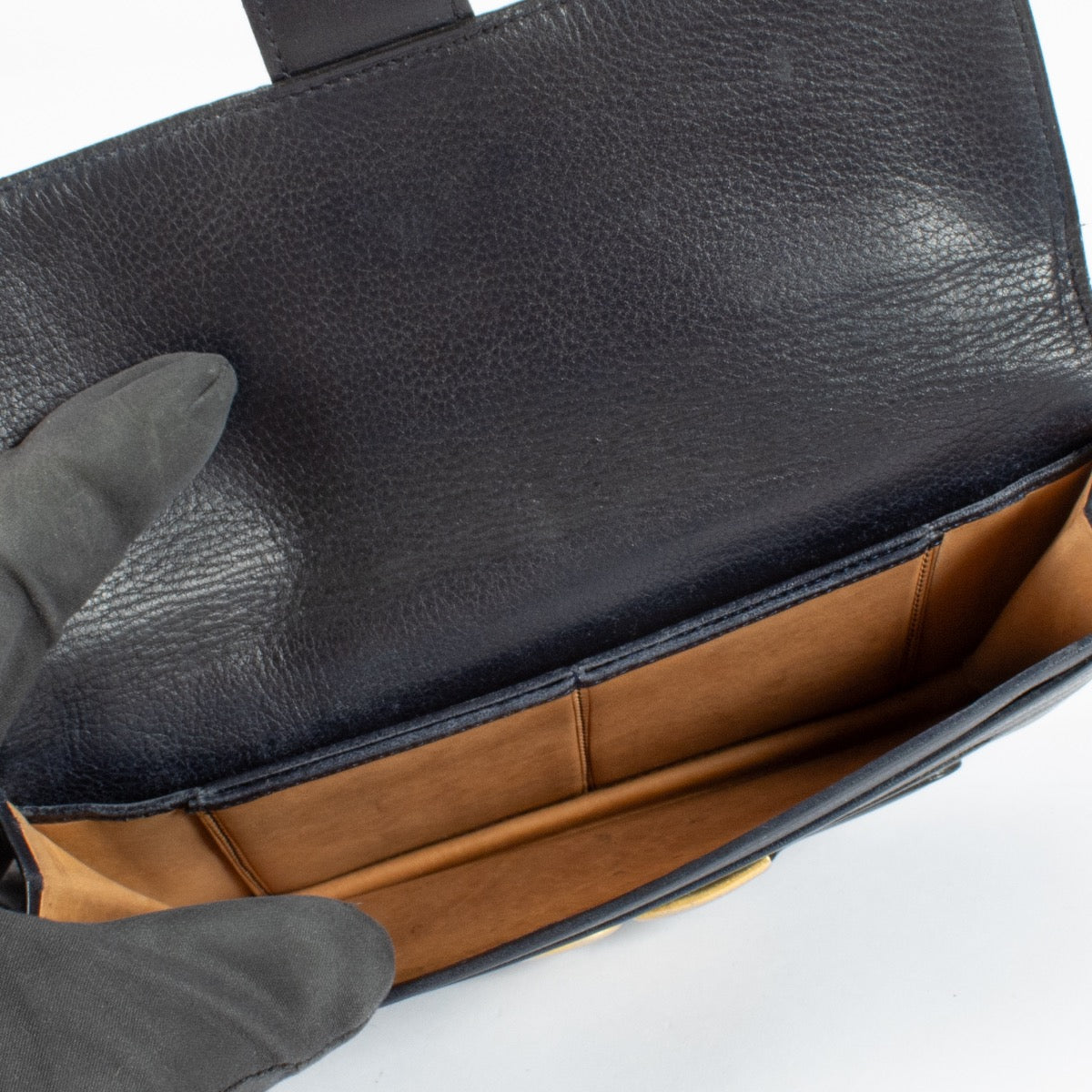 Shop 100% authentic second hand Delvaux Blue Wallet on Labellov.com