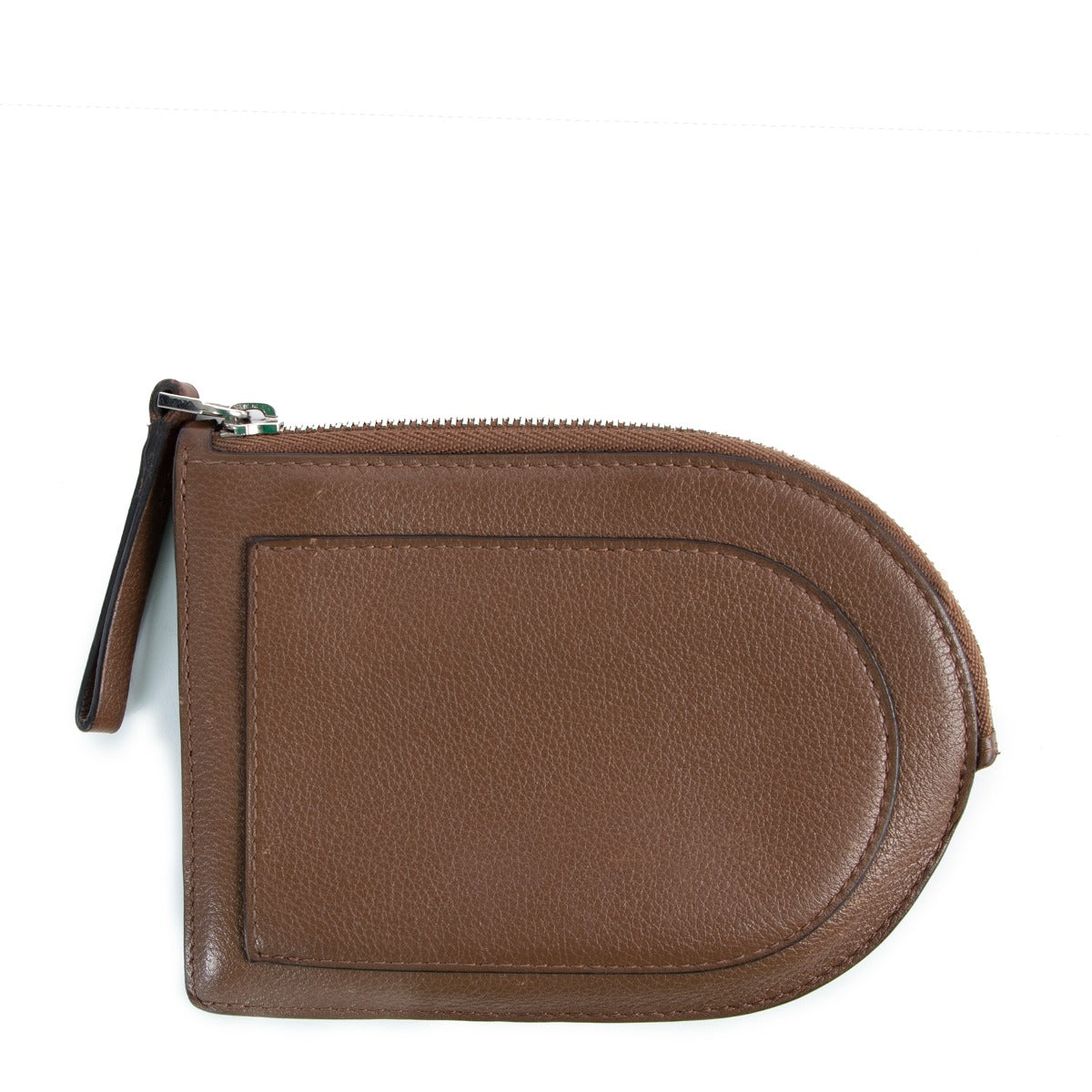 Buy online an authentic second hand Delvaux Brown D Pochette Multifonctions in very good condition at Labellov in Antwerp.