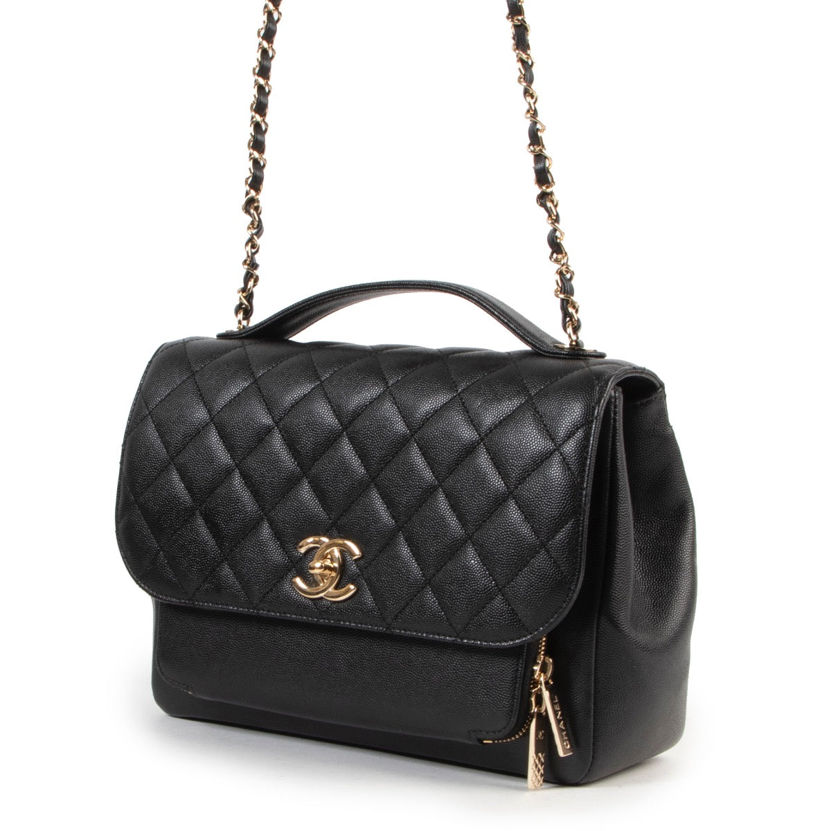 Achetez en ligne second main ce sac Chanel noir cuir caviar flap bag chez Labellov.com.