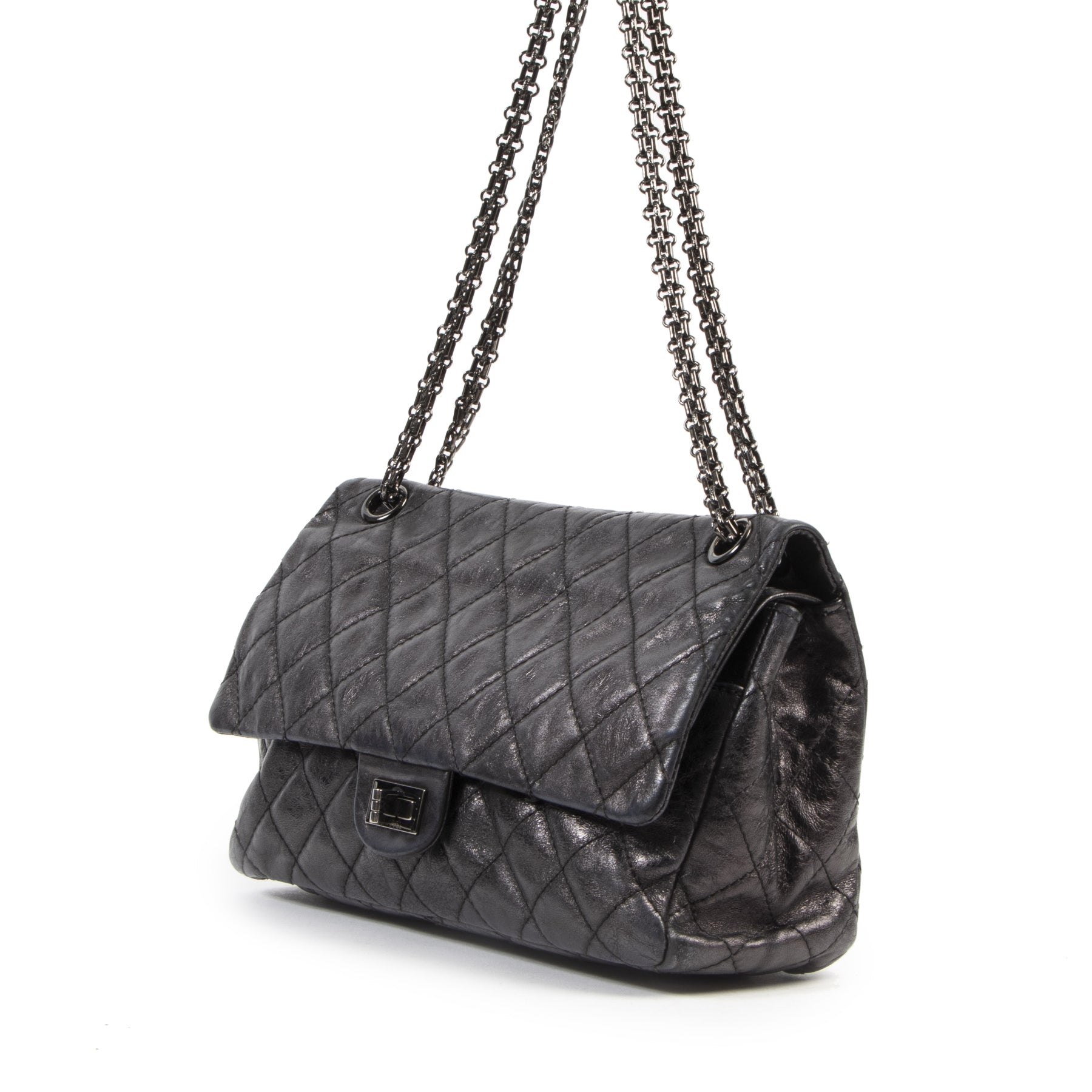 Authentique seconde-main vintage Chanel Black 2.55 Reissue Bag achète en ligne webshop LabelLOV