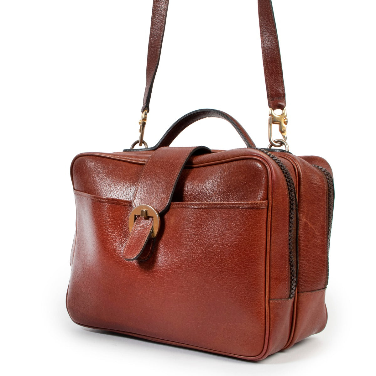 This Delvaux Brown Crossbody is available at Labellov in preloved condition for a reasonable price online or in store. Buy and sell your designer items at Labellov Luxury store.