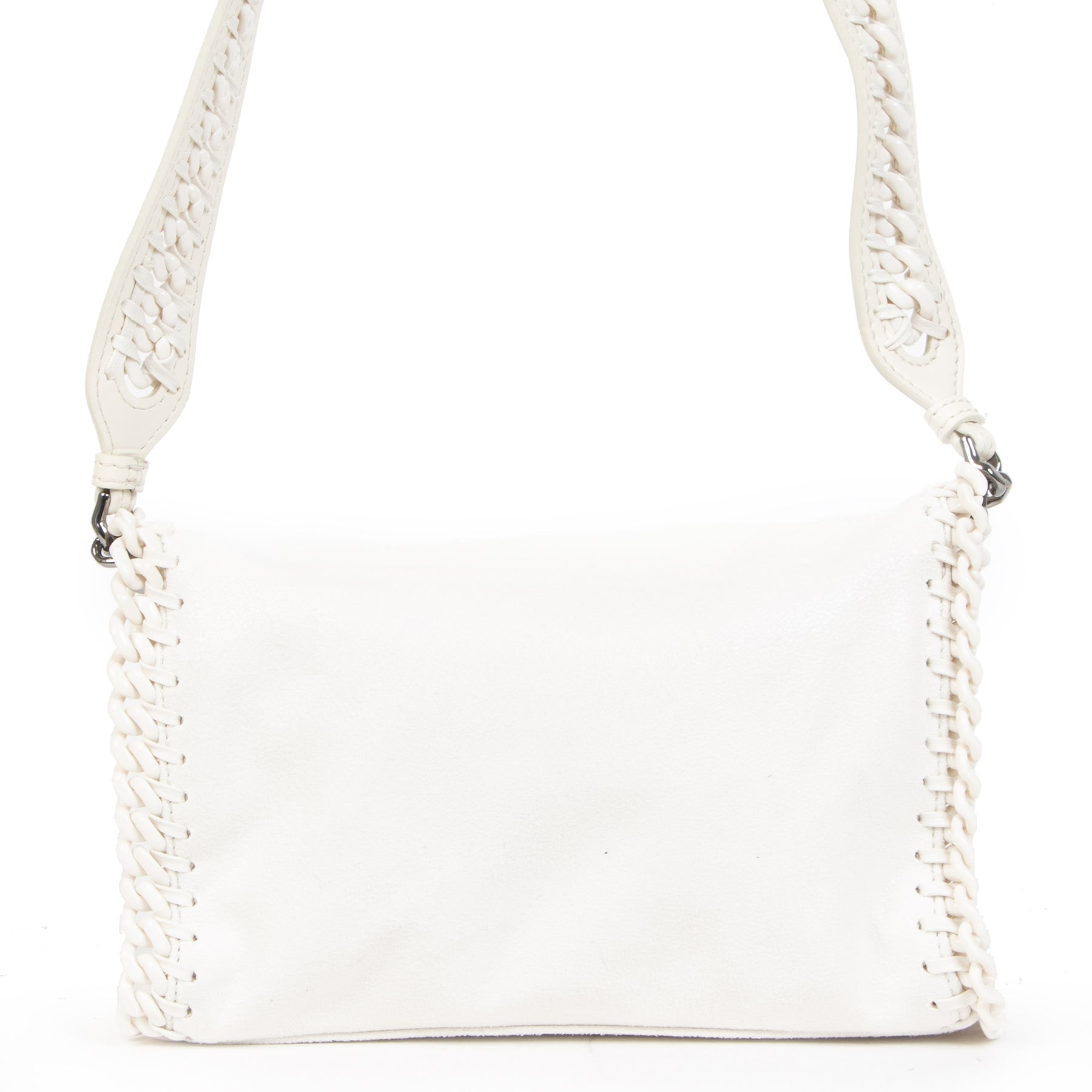 Buy authentic secondhand Stella McCartney White Falabella Candy Mini shoulder bag at the right price at LabelLOV vintage webshop. Safe and secure online shopping. Koop authentieke tweedehands Stella McCartney White Falabella Candy Mini shoulder bag met de