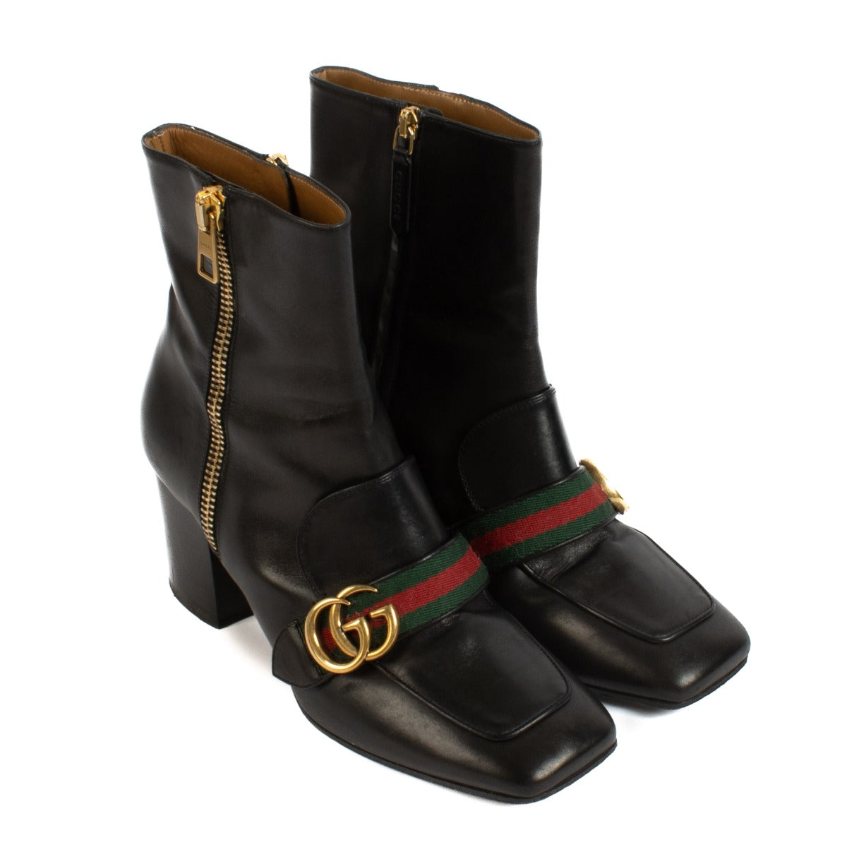 Shop safe online at Labellov in Antwerp, Brussels and Knokke this 100% authentic second hand Gucci Black Horsebit Boots - Size 39