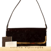 Shop 100% authentic secondhand Louis Vuitton Amareta Vernis Clutch on Labellov.com