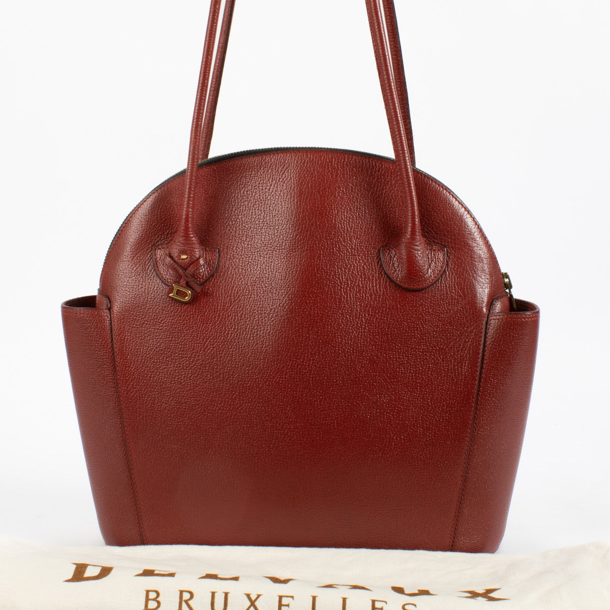 Shop 100% authentic secondhand Delvaux Burgundy Mousson Shoulder Bag on Labellov.com