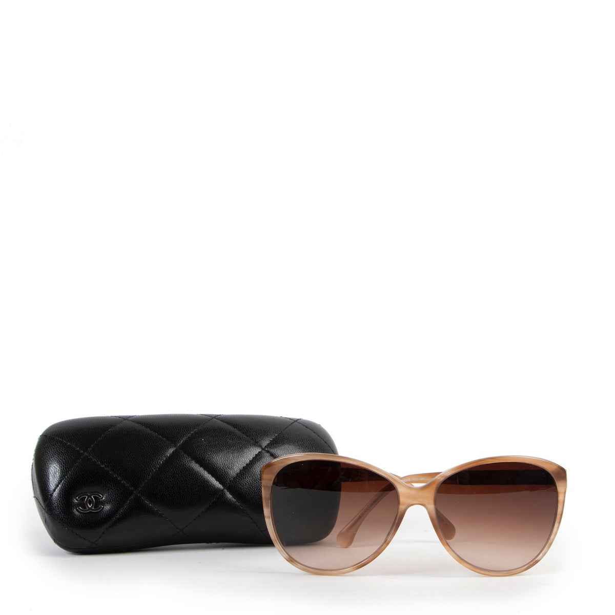 acheter en ligne seconde main Chanel Light Brown Glasses