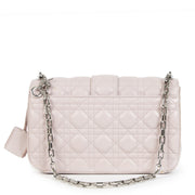Buy authentic secondhand Dior Miss Dior Pale Pink Cannage Quilted Lambskin Leather Medium Flap Bag at the right price at LabelLOV vintage webshop. Safe and secure online shopping. Koop authentieke tweedehands Dior Miss Dior Pale Pink Cannage Quilted Lambs