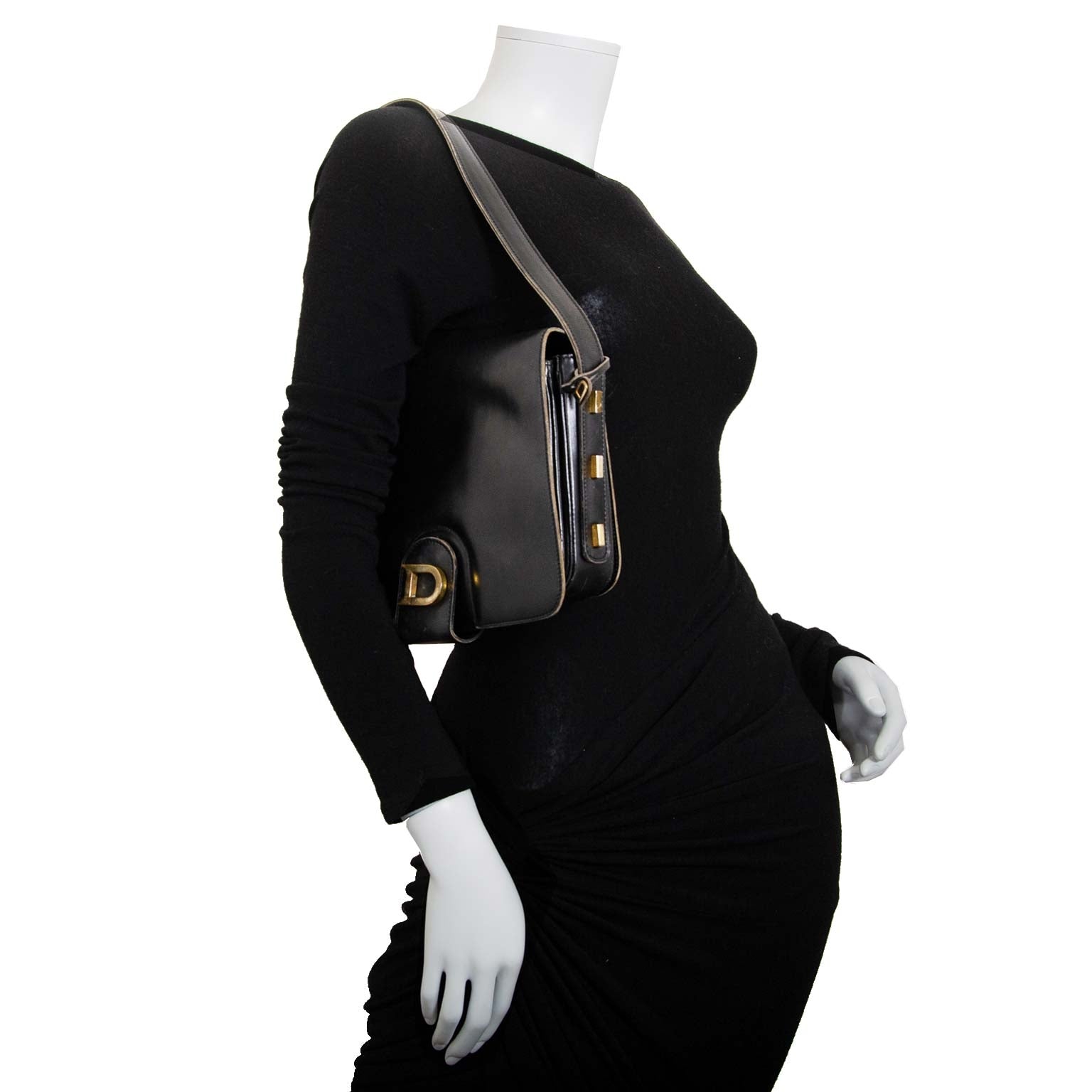 delvaux zwarte lederen tas nu te koop bij labellov vintage mode webshop belgië