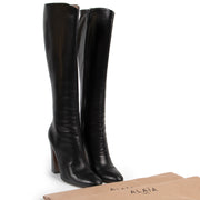 Authentic secondhand Alaïa designer boots luxury vintage webshop fashion safe secure online shopping