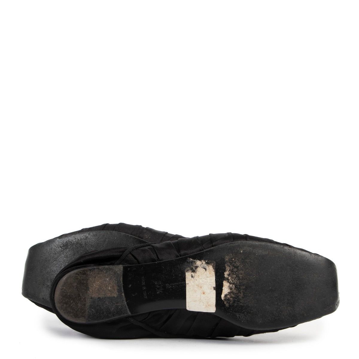Original Bottega Veneta Black Flats shoes in 2nd hand condition