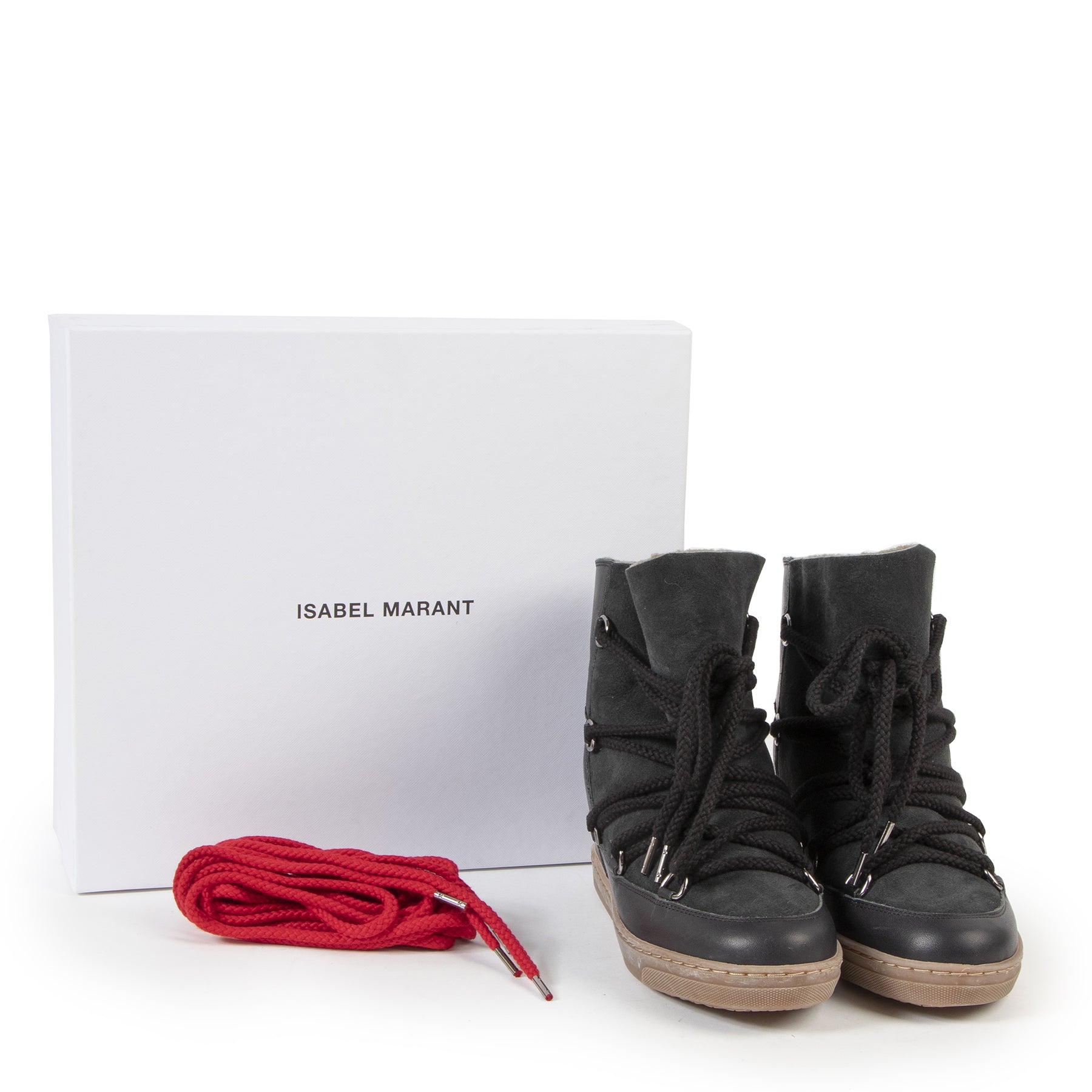 Bent u op zoek naar een authentieke designer Isabel Marant 'Nowles' Black Shearling Boots - size 38