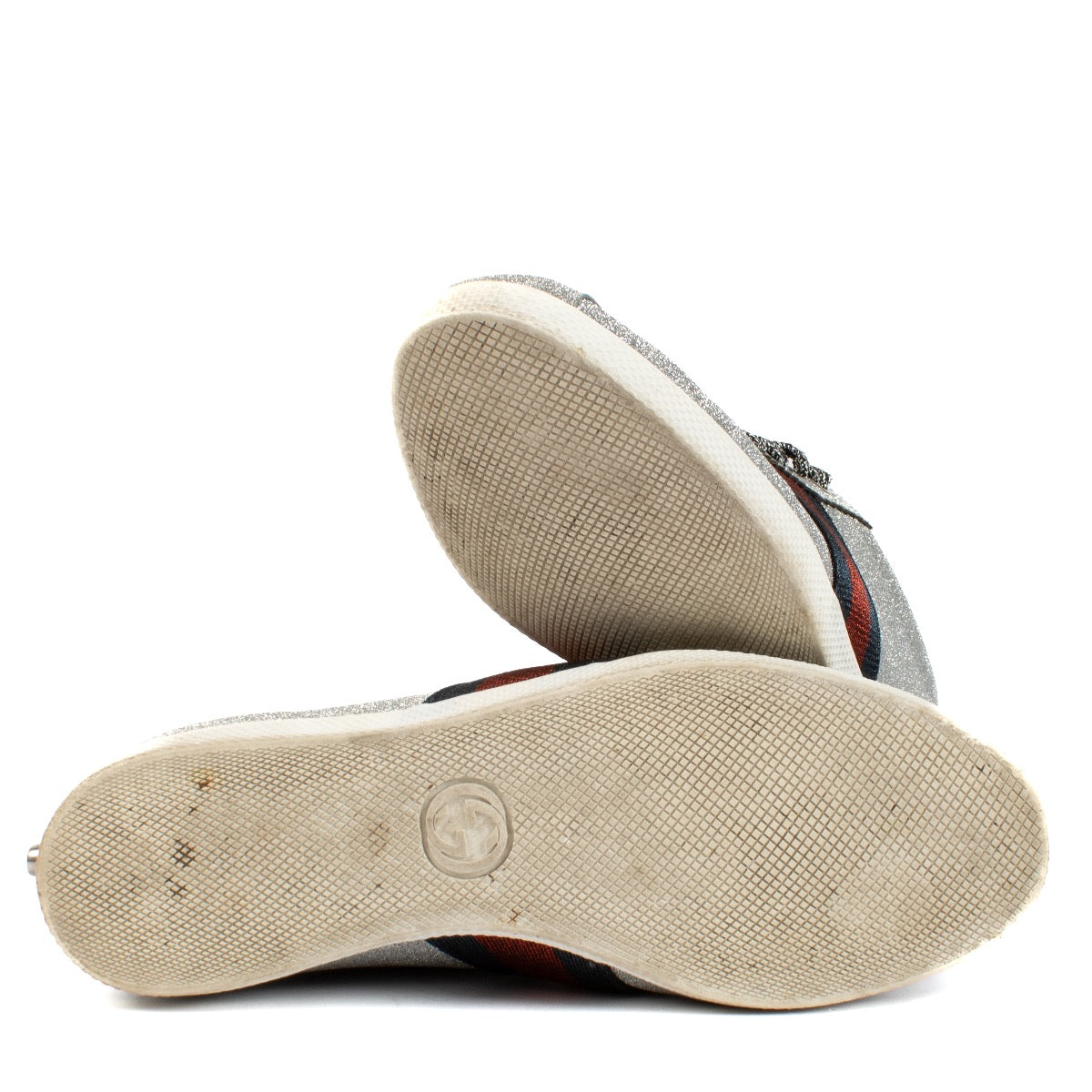 shop 100% authentic second hand Gucci Silver Sneakers - Size 36 1/2 on Labellov.com