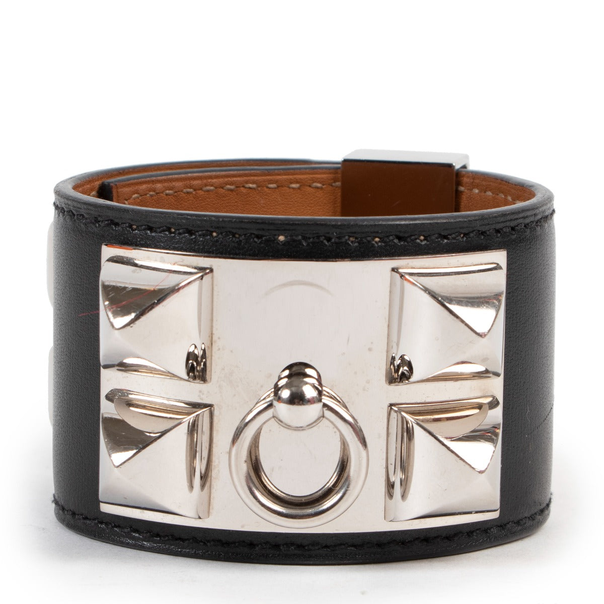 Buy an authentic second hand Hermès Collier de Chien Black Veau Chamonix Bracelet PHW in very good condition at Labellov