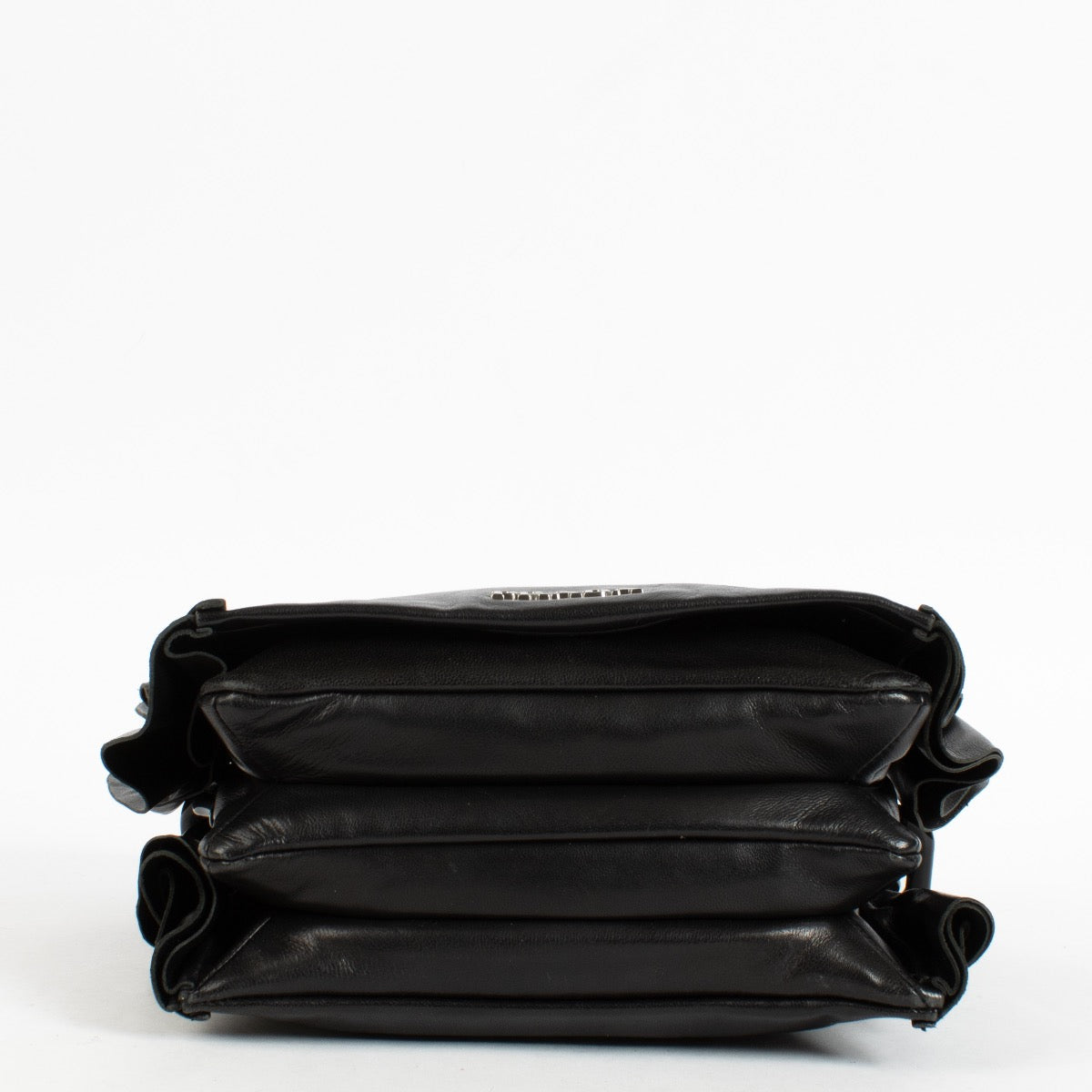 Shop the authentic Prada Black Ruffle Plexi Chain Bag second hand on Labellov.com.
