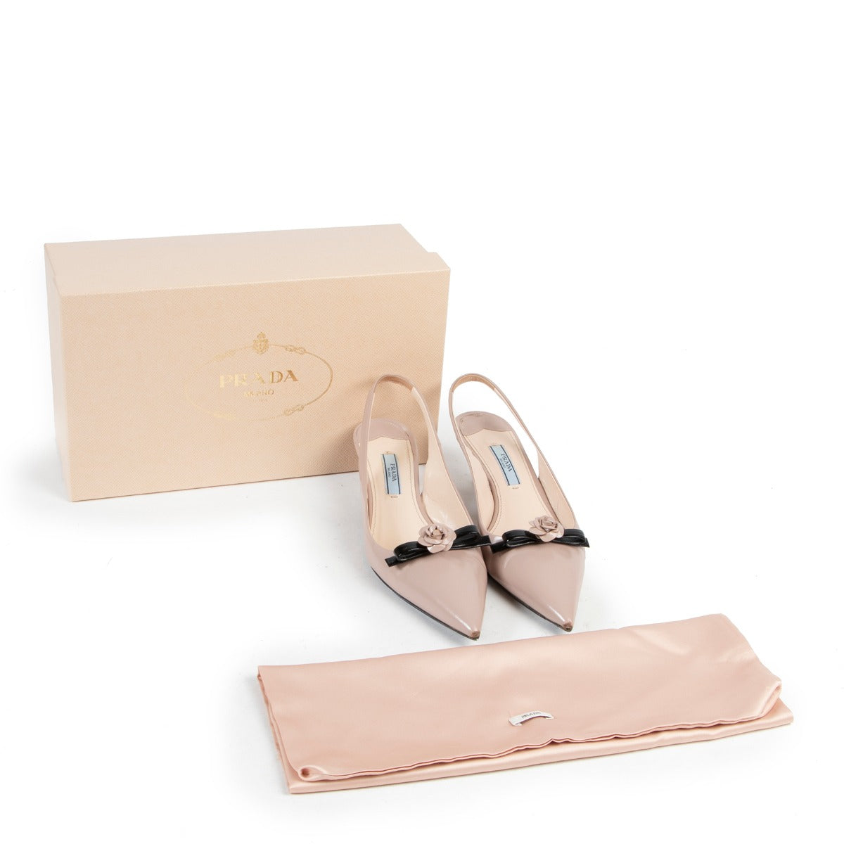 The Prada Calzature Donna Cipria, Nero at Labellov