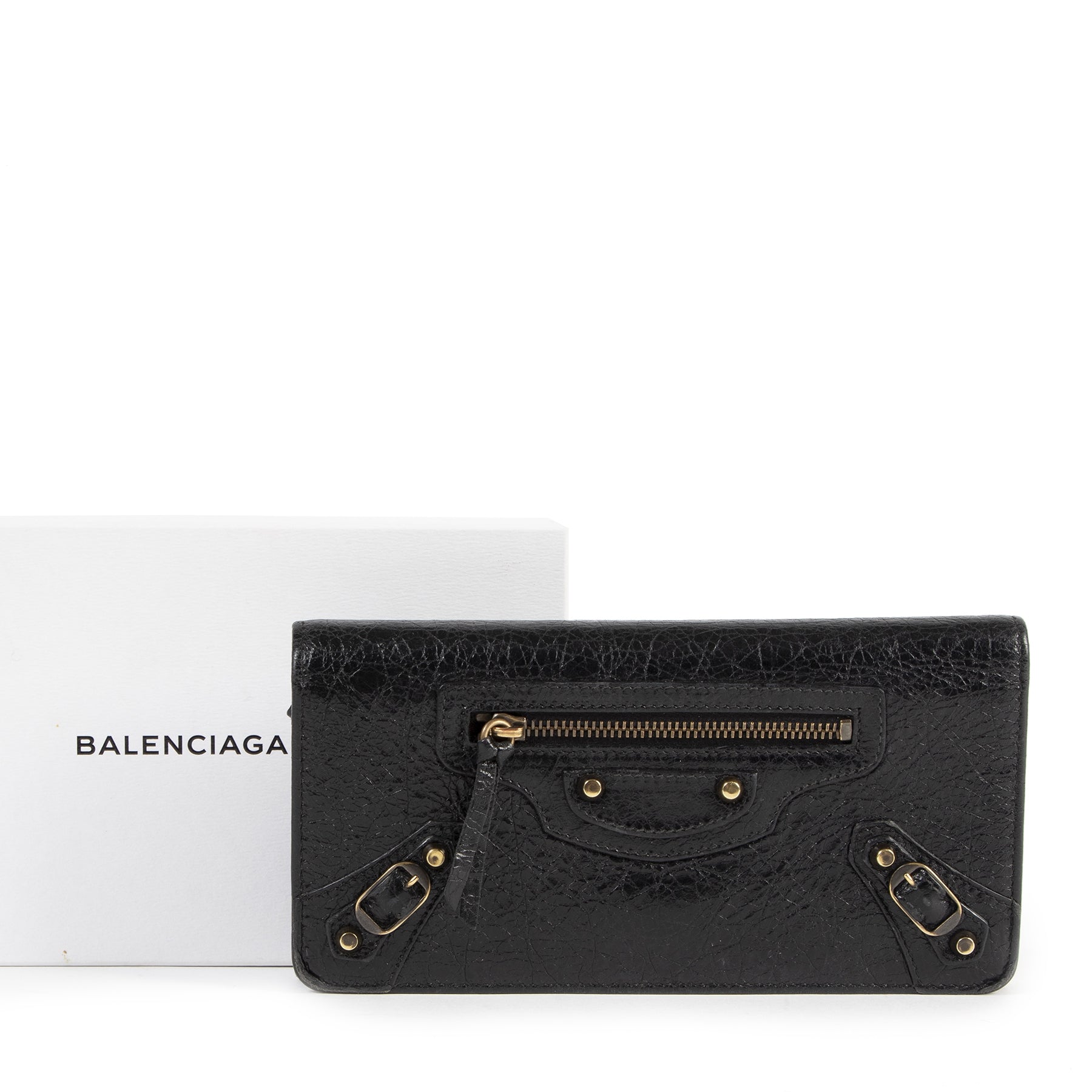 Buy authentic secondhand Balenciaga wallets at the right price at LabelLOV vintage webshop. Safe and secure online shopping.