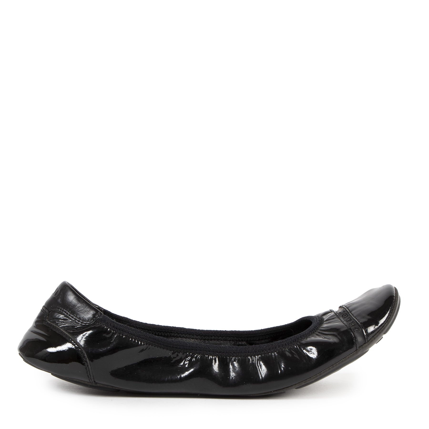Buy authentic secondhand Prada shoes at the right price at LabelLOV vintage webshop.