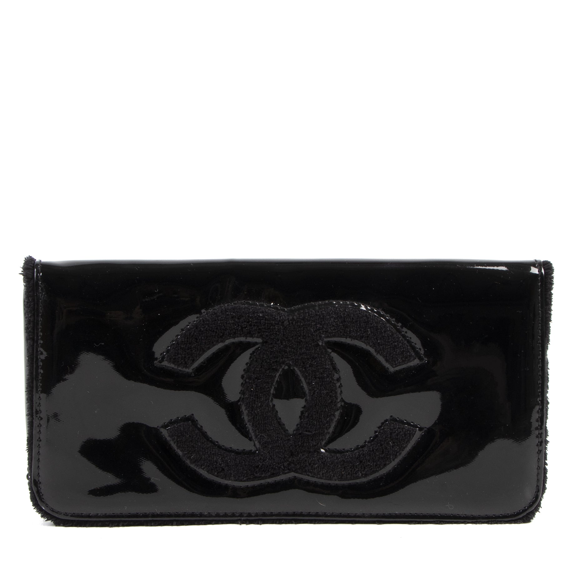 Chanel Black Patent PVC Shoulder Bag for the best price at Labellov secondhand luxury
