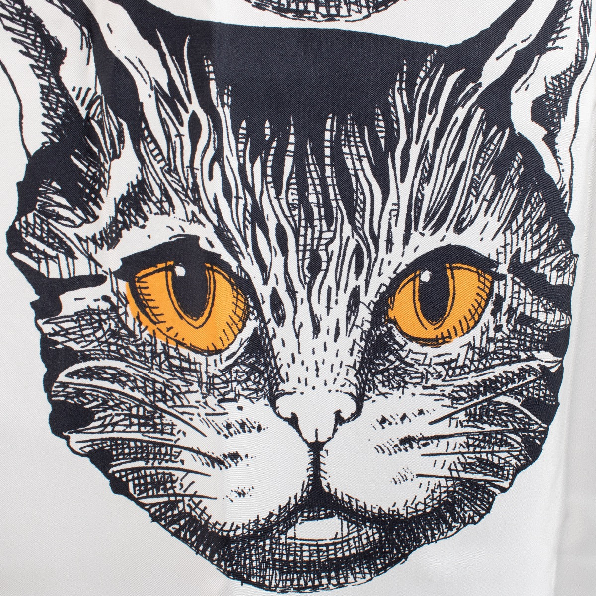 Buy authentic second hand Gucci Black Silk Mystic Cat Scarf at Labellov.com