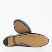 Authentic pre-loved Gucci New Jordaan GG Denim Loafers — Size 37.5 on Labellov.com