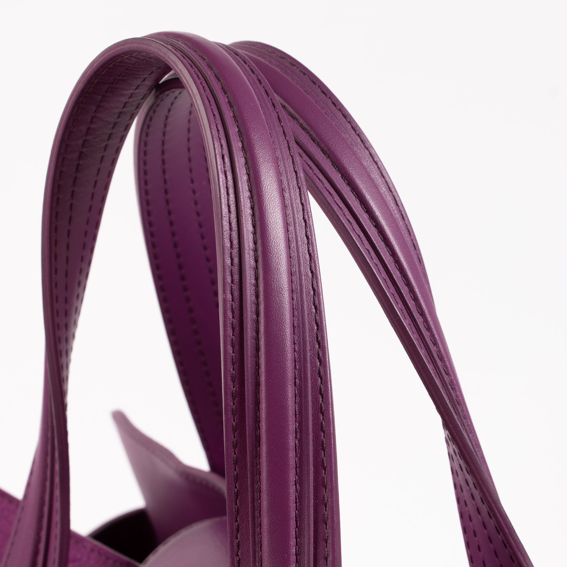 Delvaux Cardinal Santiag Nubuck Simplissime Tote Bag