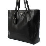 shop 100% authentic second hand Prada Black City Calf Shopper on Labellov.com