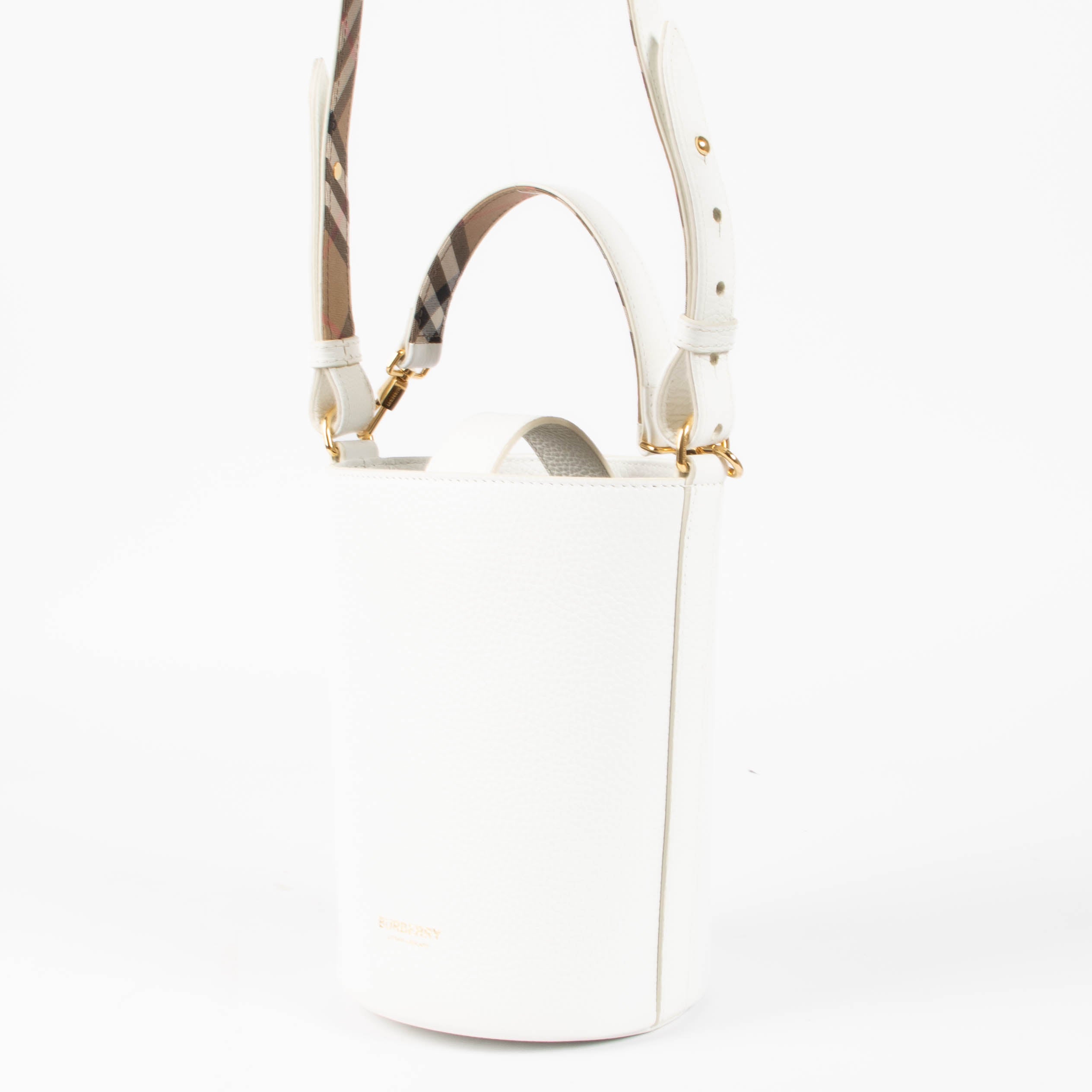 Burberry White Small Bucket Bag – Labellov