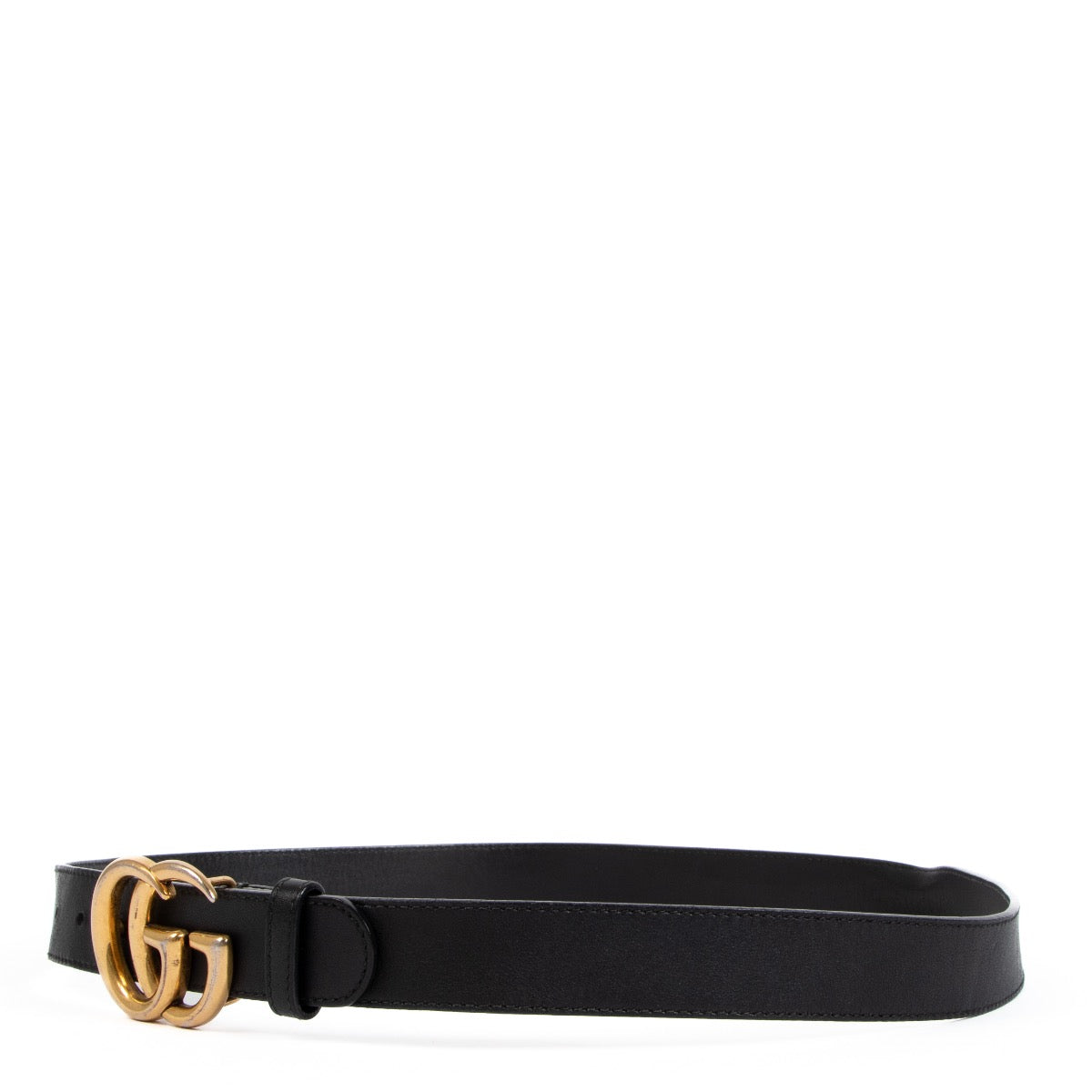Shop safe online at Labellov in Antwerp, Knokke or Brussels this 100% authentic second hand Gucci Slim Black Leather Double G Belt