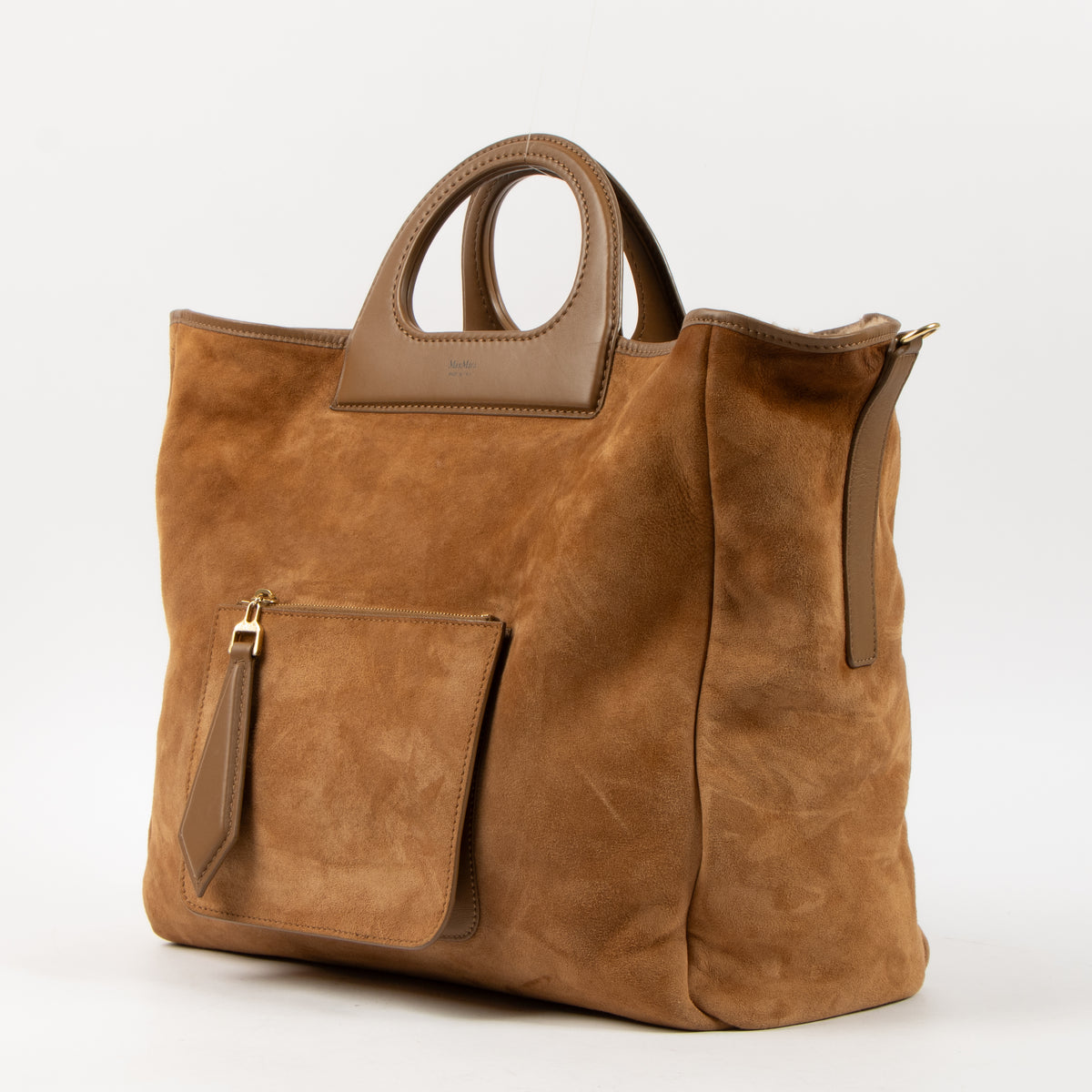 Shop the authentic Max Mara Camel Shearling Tote Bag on Labellov.com.