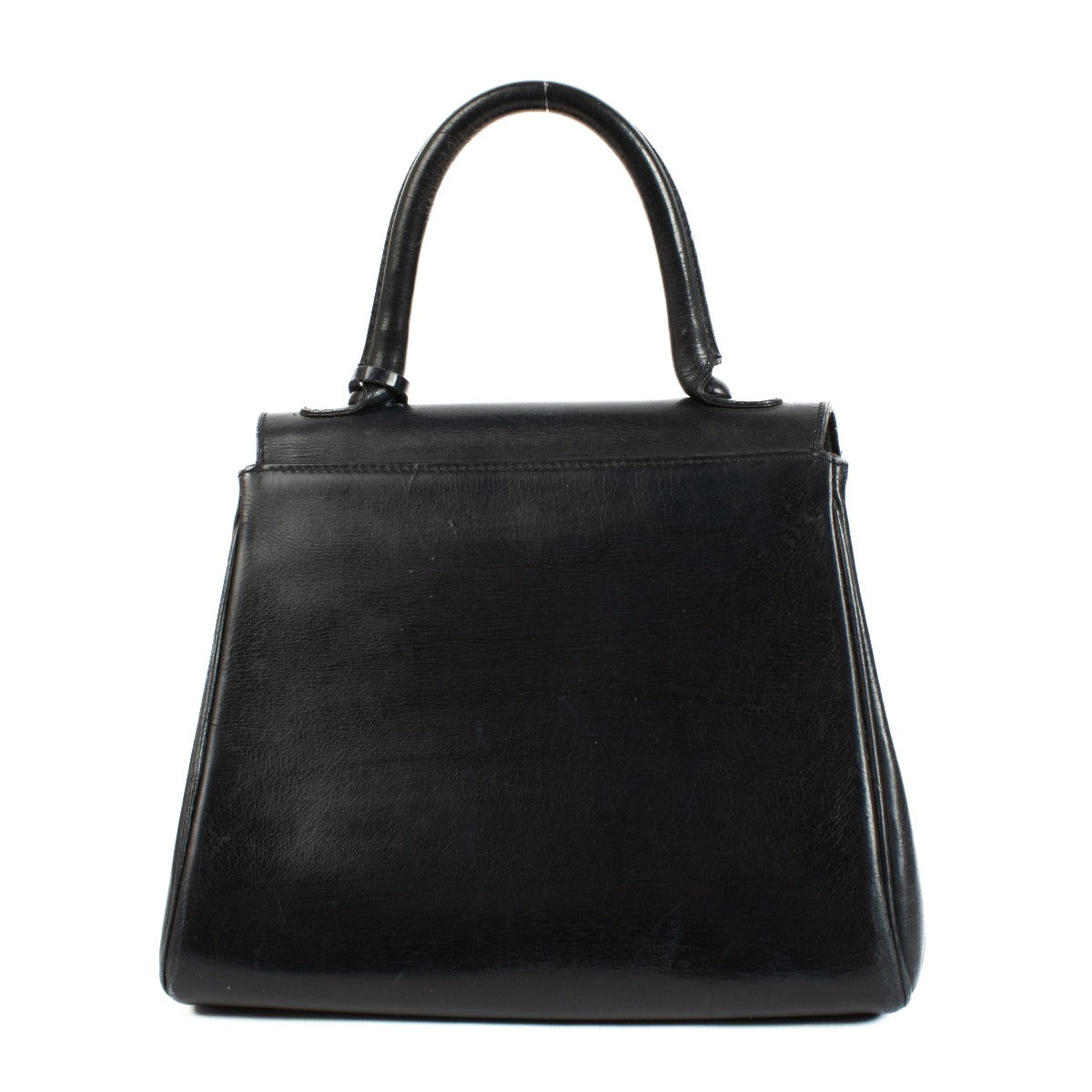 Pre-loved Delvaux brilliant bag. Buy at Labellov.