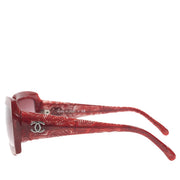 Shop safe online at Labellov in Antwerp, Brussels and Knokke these 100% authentic second hand Chanel Red Acetate Sunglasses
