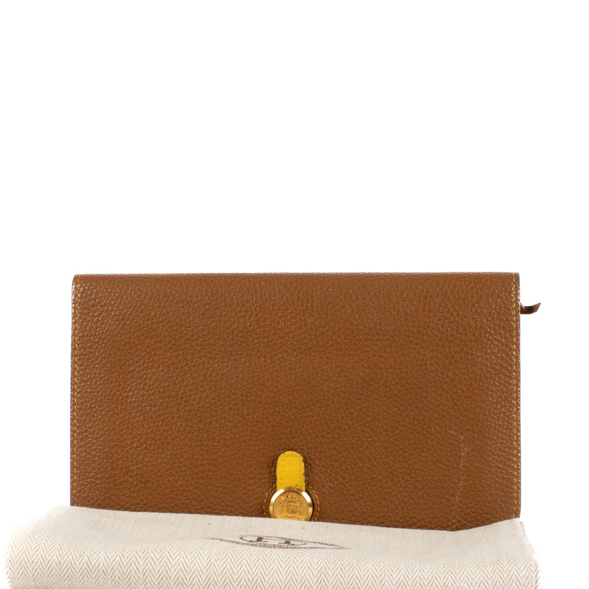 shop 100% authentic second hand Hermès Gold/Jaune Ambre Dogon Duo Wallet on Labellov.com