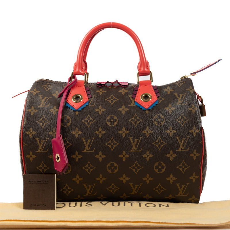 Shop safe online at Labellov in Antwerp, Brussels and Knokke this 100% authentic second hand Louis Vuitton Monogram Limited Edition Totem Speedy 30